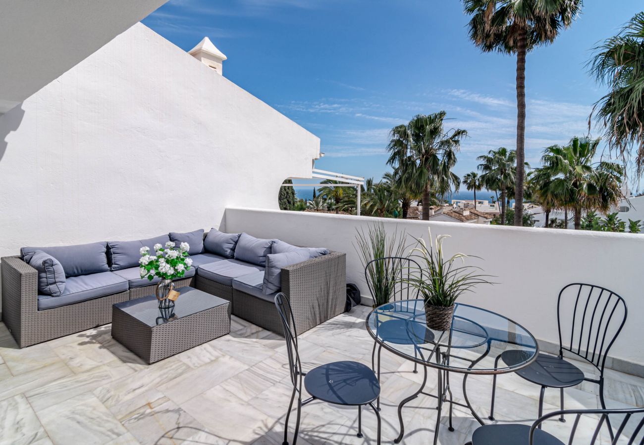 Radhus i Marbella - Superb Townhouse in Camojan Blanco II