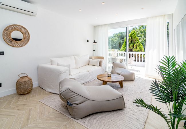Radhus i Marbella - Scandinavian style apartment in Puerto Banus Radhus i Marbella - Scandinavian style apartment in Puerto Banus