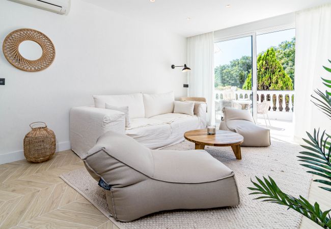 Radhus i Marbella - Scandinavian style apartment in Puerto Banus Radhus i Marbella - Scandinavian style apartment in Puerto Banus
