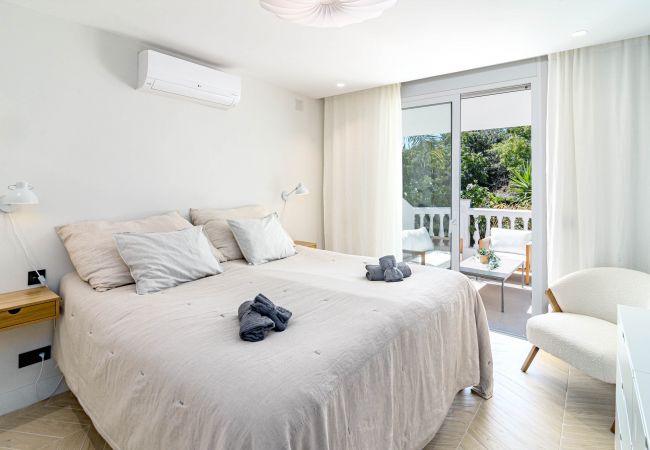 Radhus i Marbella - Scandinavian style apartment in Puerto Banus Radhus i Marbella - Scandinavian style apartment in Puerto Banus