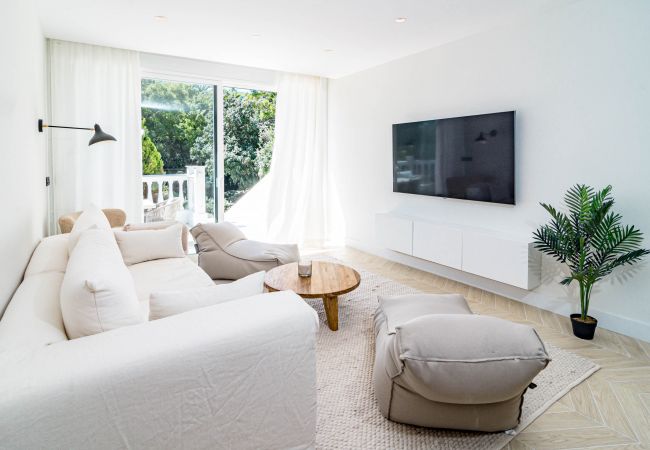 Radhus i Marbella - Scandinavian style apartment in Puerto Banus Radhus i Marbella - Scandinavian style apartment in Puerto Banus