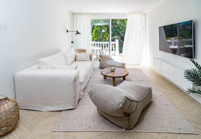 Radhus i Marbella - Scandinavian style apartment in Puerto Banus Radhus i Marbella - Scandinavian style apartment in Puerto Banus