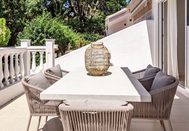 Radhus i Marbella - Scandinavian style apartment in Puerto Banus Radhus i Marbella - Scandinavian style apartment in Puerto Banus