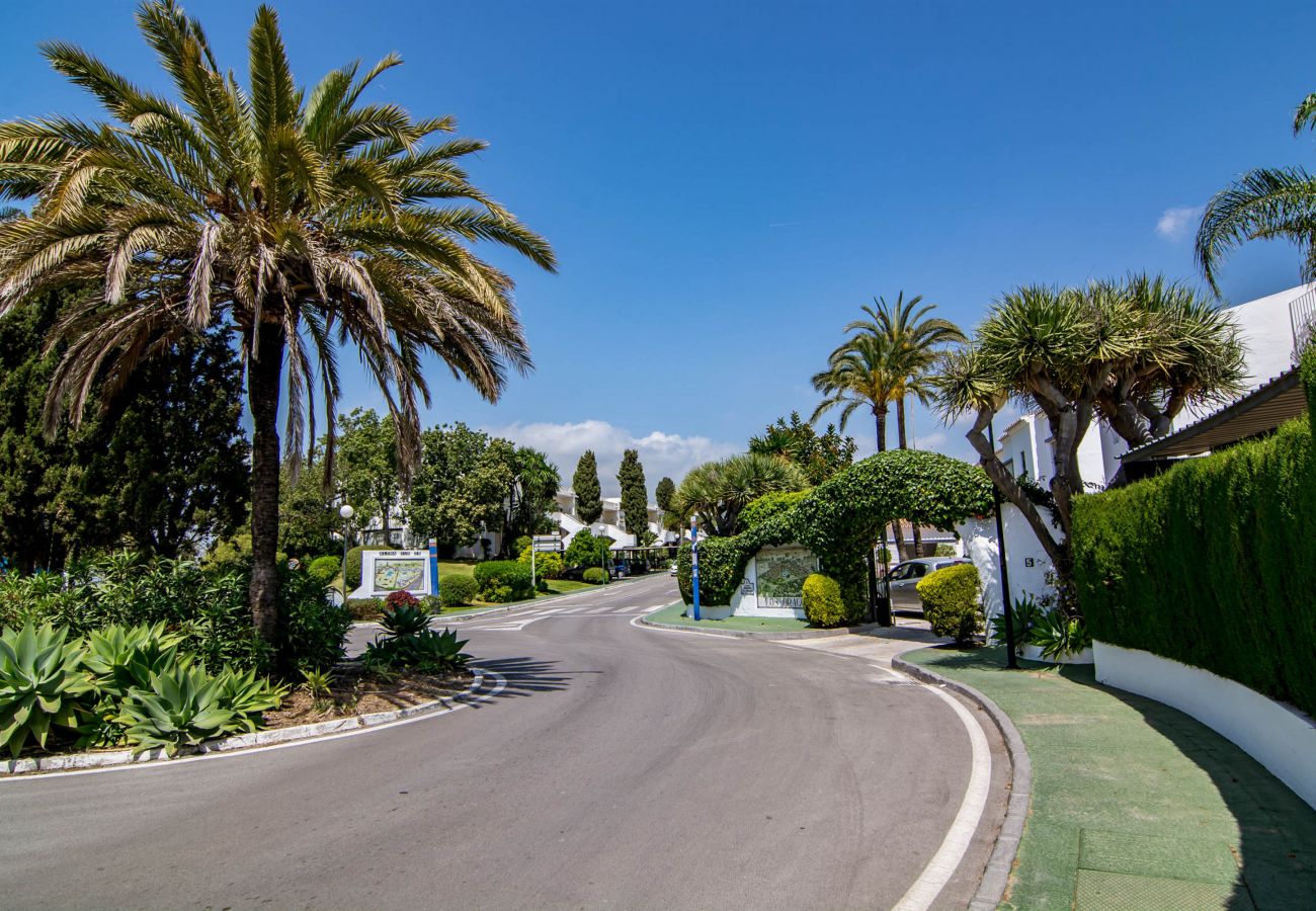 Lägenhet i Marbella - Amazing 3 bedroom apartment with views of La Concha 