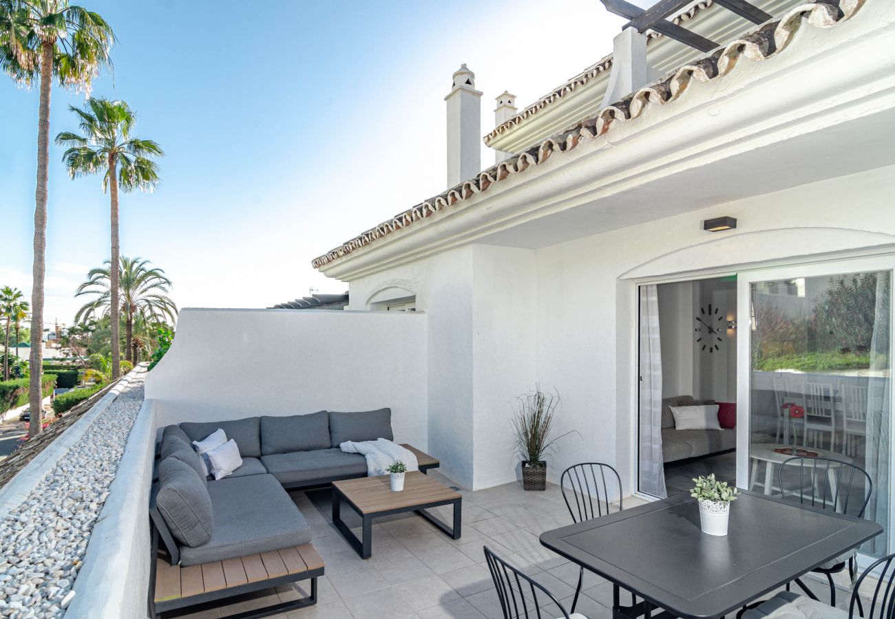 Lägenhet i Marbella - Gorgeous Apartment in Nueva Andalucia Lägenhet i Marbella - Gorgeous Apartment in Nueva Andalucia