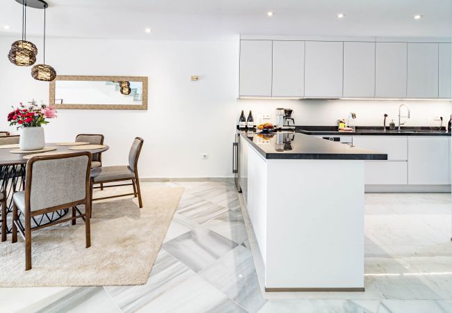 Radhus i Marbella - Amazing Townhouse in Nueva Andalucia Radhus i Marbella - Amazing Townhouse in Nueva Andalucia