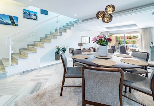 Radhus i Marbella - Amazing Townhouse in Nueva Andalucia Radhus i Marbella - Amazing Townhouse in Nueva Andalucia