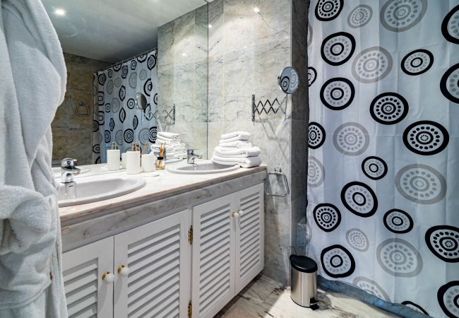 Radhus i Marbella - Amazing Townhouse in Nueva Andalucia Radhus i Marbella - Amazing Townhouse in Nueva Andalucia