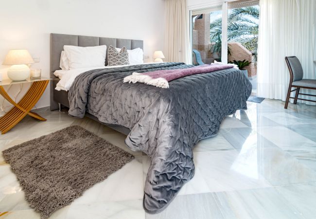 Radhus i Marbella - Amazing Townhouse in Nueva Andalucia Radhus i Marbella - Amazing Townhouse in Nueva Andalucia