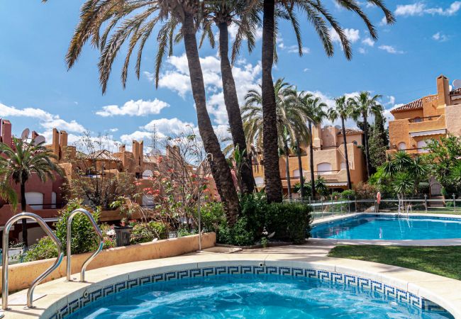 Radhus i Marbella - Amazing Townhouse in Nueva Andalucia Radhus i Marbella - Amazing Townhouse in Nueva Andalucia