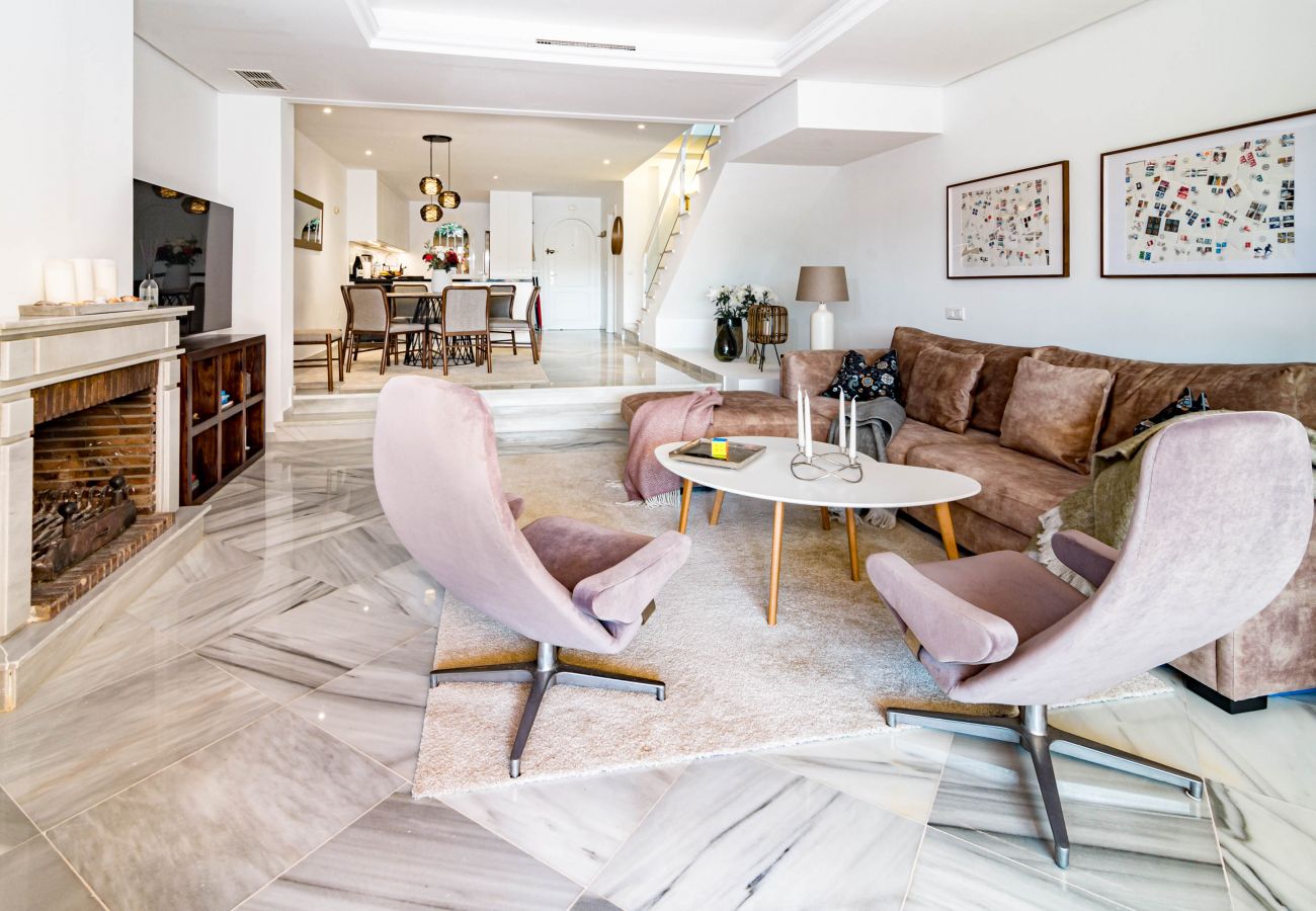 Radhus i Marbella - Amazing Townhouse in Nueva Andalucia Radhus i Marbella - Amazing Townhouse in Nueva Andalucia