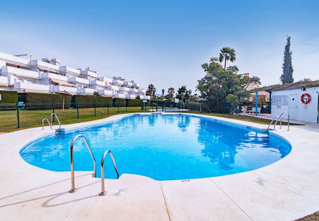 Lägenhet i Estepona - Lovely Apartment in El Paraiso Lägenhet i Estepona - Lovely Apartment in El Paraiso