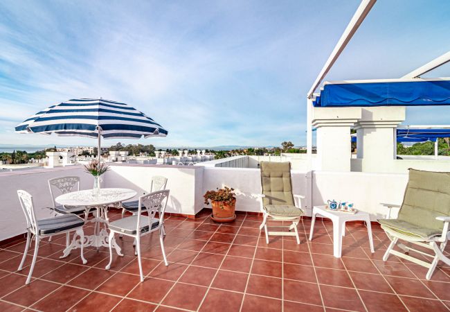 Lägenhet i Estepona - Lovely Apartment in El Paraiso Lägenhet i Estepona - Lovely Apartment in El Paraiso