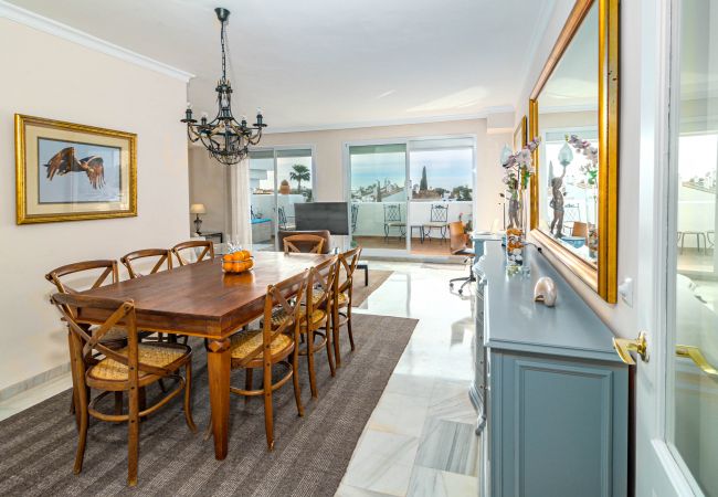 Lägenhet i Estepona - Lovely Apartment in El Paraiso Lägenhet i Estepona - Lovely Apartment in El Paraiso