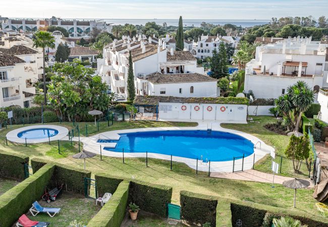 Lägenhet i Estepona - Lovely Apartment in El Paraiso Lägenhet i Estepona - Lovely Apartment in El Paraiso