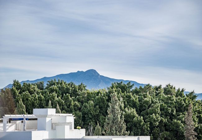 Lägenhet i Estepona - Lovely Apartment in El Paraiso Lägenhet i Estepona - Lovely Apartment in El Paraiso