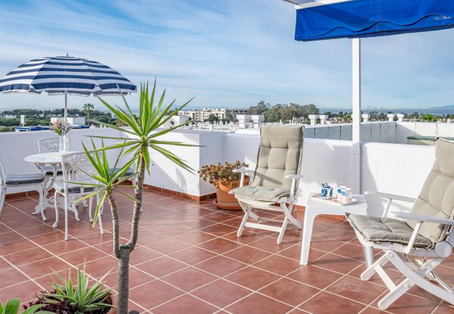 Lägenhet i Estepona - Lovely Apartment in El Paraiso Lägenhet i Estepona - Lovely Apartment in El Paraiso