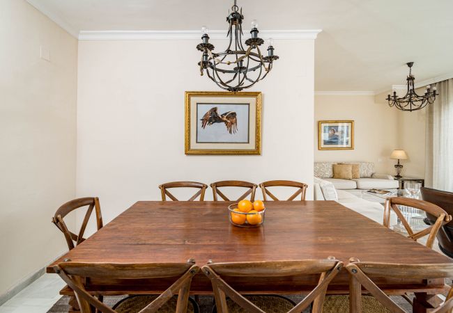 Lägenhet i Estepona - Lovely Apartment in El Paraiso Lägenhet i Estepona - Lovely Apartment in El Paraiso