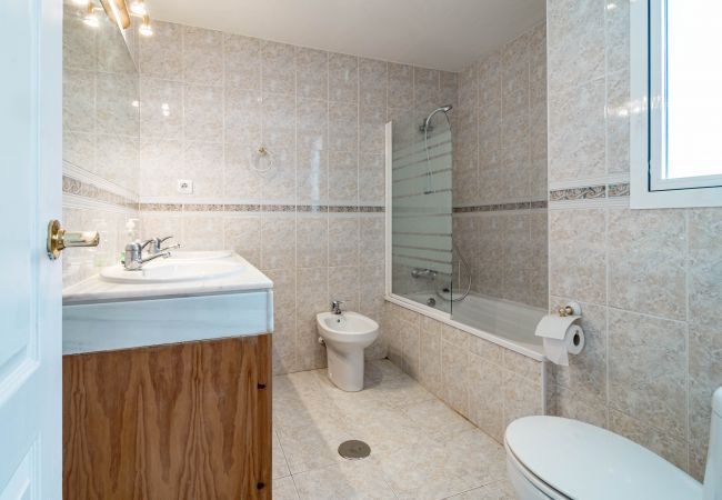 Lägenhet i Estepona - Lovely Apartment in El Paraiso Lägenhet i Estepona - Lovely Apartment in El Paraiso