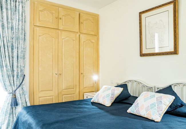 Lägenhet i Estepona - Lovely Apartment in El Paraiso Lägenhet i Estepona - Lovely Apartment in El Paraiso