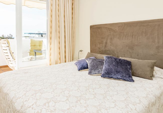 Lägenhet i Estepona - Lovely Apartment in El Paraiso Lägenhet i Estepona - Lovely Apartment in El Paraiso