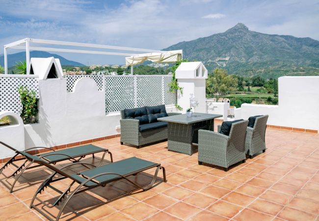 Radhus i Nueva andalucia - Lovely Townhouse in Aloha Pueblo Radhus i Nueva andalucia - Lovely Townhouse in Aloha Pueblo