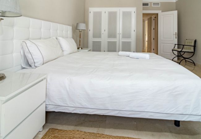 Radhus i Nueva andalucia - Lovely Townhouse in Aloha Pueblo Radhus i Nueva andalucia - Lovely Townhouse in Aloha Pueblo
