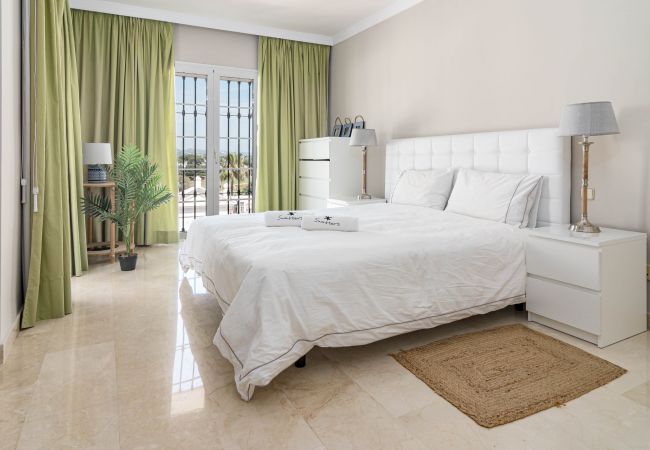 Radhus i Nueva andalucia - Lovely Townhouse in Aloha Pueblo Radhus i Nueva andalucia - Lovely Townhouse in Aloha Pueblo