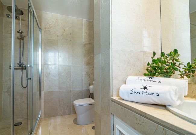 Radhus i Nueva andalucia - Lovely Townhouse in Aloha Pueblo Radhus i Nueva andalucia - Lovely Townhouse in Aloha Pueblo