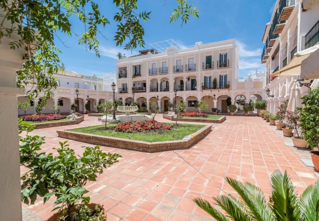 Radhus i Nueva andalucia - Lovely Townhouse in Aloha Pueblo Radhus i Nueva andalucia - Lovely Townhouse in Aloha Pueblo