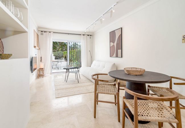 Lägenhet i Marbella - Lovely Apartment in Aloha Pueblo Lägenhet i Marbella - Lovely Apartment in Aloha Pueblo