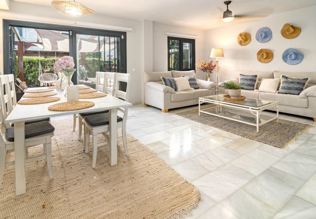 Radhus i San Pedro de Alcántara - Beautiful Townhouse, walking distance to the beach Radhus i San Pedro de Alcántara - Beautiful Townhouse, walking distance to the beach