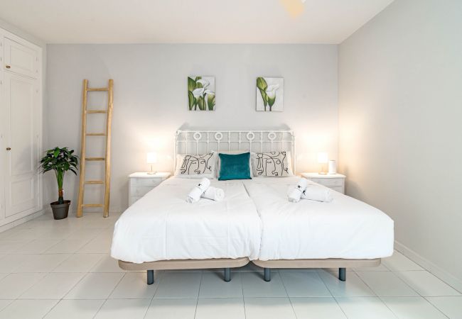 Radhus i San Pedro de Alcántara - Beautiful Townhouse, walking distance to the beach Radhus i San Pedro de Alcántara - Beautiful Townhouse, walking distance to the beach
