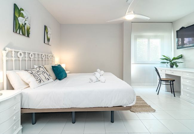 Radhus i San Pedro de Alcántara - Beautiful Townhouse, walking distance to the beach Radhus i San Pedro de Alcántara - Beautiful Townhouse, walking distance to the beach