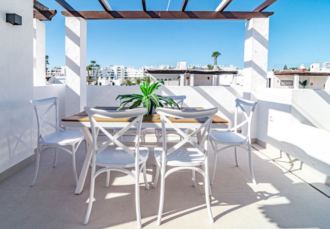 Radhus i San Pedro de Alcántara - Beautiful Townhouse, walking distance to the beach Radhus i San Pedro de Alcántara - Beautiful Townhouse, walking distance to the beach