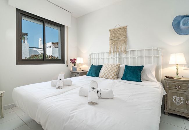 Radhus i San Pedro de Alcántara - Beautiful Townhouse, walking distance to the beach Radhus i San Pedro de Alcántara - Beautiful Townhouse, walking distance to the beach