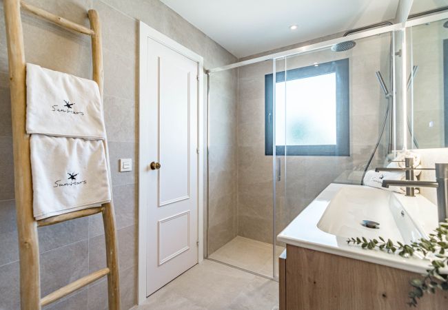 Radhus i San Pedro de Alcántara - Beautiful Townhouse, walking distance to the beach Radhus i San Pedro de Alcántara - Beautiful Townhouse, walking distance to the beach