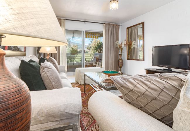 Lägenhet i San Pedro de Alcántara - Charming 2-Bedroom Apartment in San Pedro Near the Golf Course Lägenhet i San Pedro de Alcántara - Charming 2-Bedroom Apartment in San Pedro Near the Golf Course