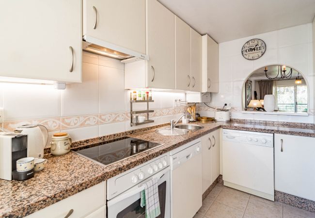Lägenhet i San Pedro de Alcántara - Charming 2-Bedroom Apartment in San Pedro Near the Golf Course Lägenhet i San Pedro de Alcántara - Charming 2-Bedroom Apartment in San Pedro Near the Golf Course