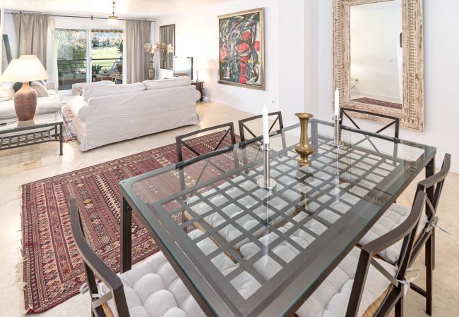 Lägenhet i San Pedro de Alcántara - Charming 2-Bedroom Apartment in San Pedro Near the Golf Course Lägenhet i San Pedro de Alcántara - Charming 2-Bedroom Apartment in San Pedro Near the Golf Course
