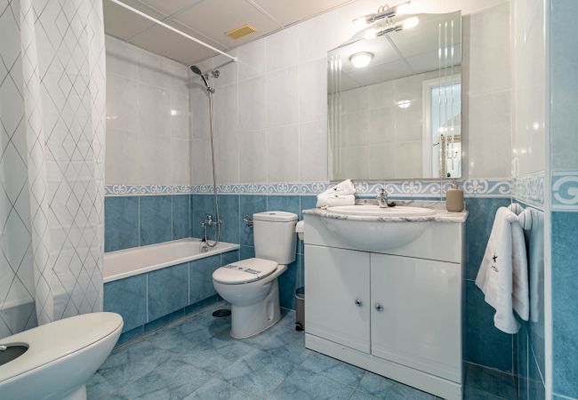 Lägenhet i San Pedro de Alcántara - Charming 2-Bedroom Apartment in San Pedro Near the Golf Course Lägenhet i San Pedro de Alcántara - Charming 2-Bedroom Apartment in San Pedro Near the Golf Course
