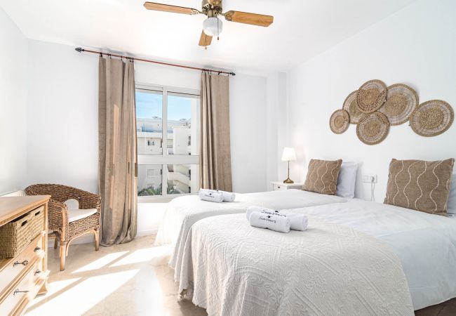 Lägenhet i San Pedro de Alcántara - Charming 2-Bedroom Apartment in San Pedro Near the Golf Course Lägenhet i San Pedro de Alcántara - Charming 2-Bedroom Apartment in San Pedro Near the Golf Course