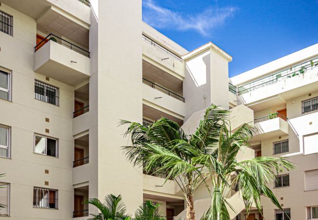 Lägenhet i San Pedro de Alcántara - Charming 2-Bedroom Apartment in San Pedro Near the Golf Course Lägenhet i San Pedro de Alcántara - Charming 2-Bedroom Apartment in San Pedro Near the Golf Course