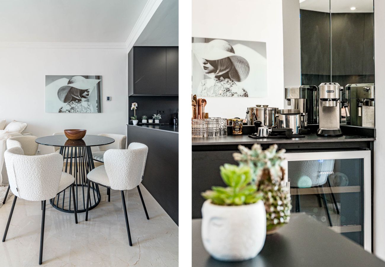 Lägenhet i Marbella - Exclusively Modern 2-Bedroom Apartment in Aloha Pueblo Lägenhet i Marbella - Exclusively Modern 2-Bedroom Apartment in Aloha Pueblo