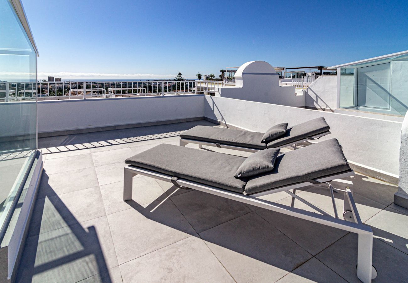 Lägenhet i Marbella - Exclusively Modern 2-Bedroom Apartment in Aloha Pueblo Lägenhet i Marbella - Exclusively Modern 2-Bedroom Apartment in Aloha Pueblo