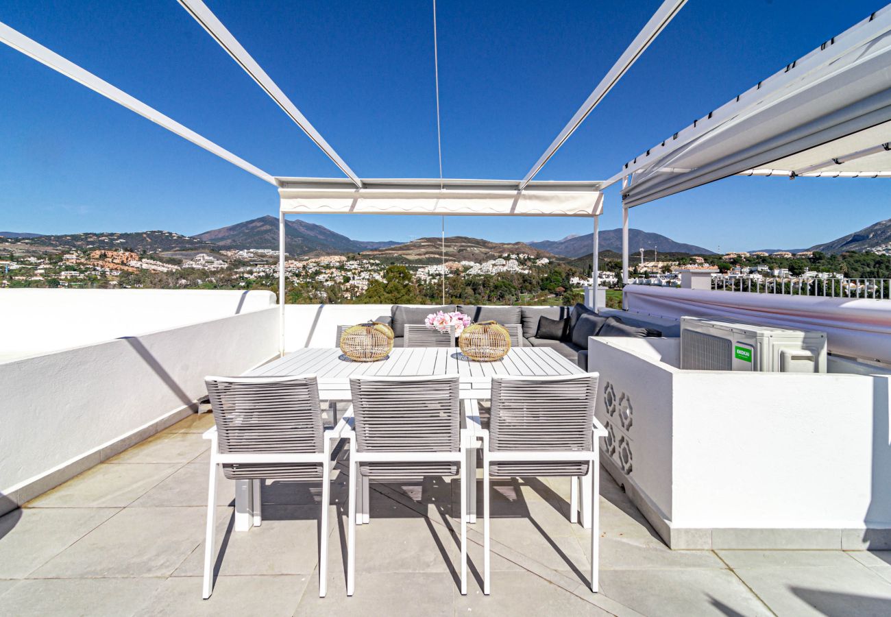 Lägenhet i Marbella - Exclusively Modern 2-Bedroom Apartment in Aloha Pueblo Lägenhet i Marbella - Exclusively Modern 2-Bedroom Apartment in Aloha Pueblo