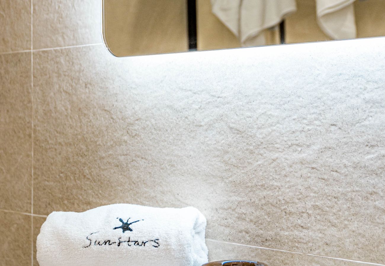 Lägenhet i Marbella - Exclusively Modern 2-Bedroom Apartment in Aloha Pueblo Lägenhet i Marbella - Exclusively Modern 2-Bedroom Apartment in Aloha Pueblo