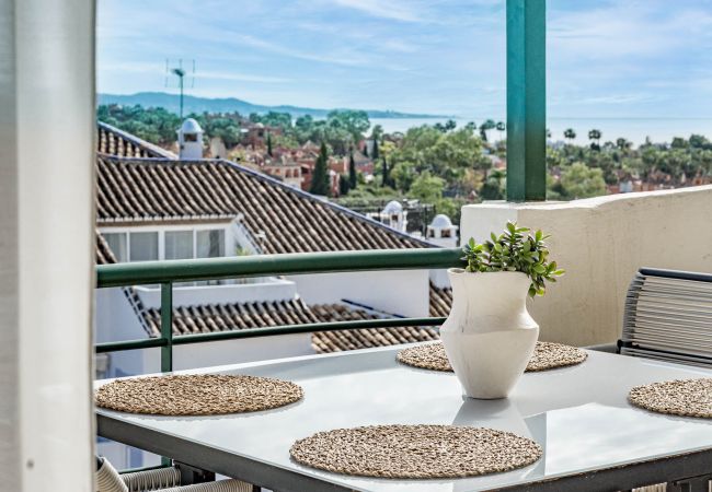 Lägenhet i Nueva andalucia - Charming 2 bedroom  apartment in Señorío de Aloha close to Centro Plaza, Nueva Andalucia  Lägenhet i Nueva andalucia - Charming 2 bedroom  apartment in Señorío de Aloha close to Centro Plaza, Nueva Andalucia
