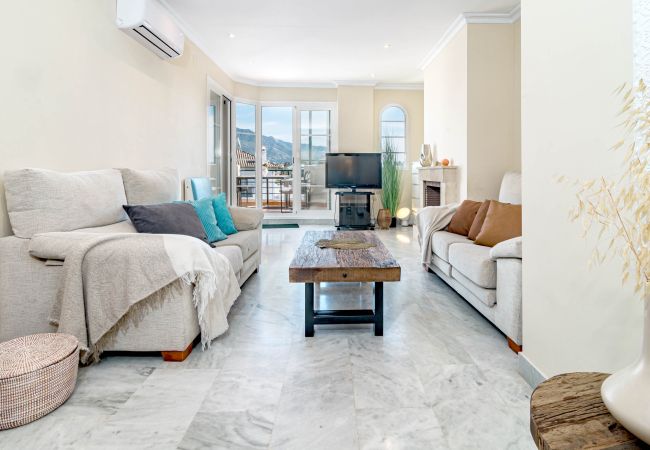 Lägenhet i Nueva andalucia - Charming 2 bedroom  apartment in Señorío de Aloha close to Centro Plaza, Nueva Andalucia  Lägenhet i Nueva andalucia - Charming 2 bedroom  apartment in Señorío de Aloha close to Centro Plaza, Nueva Andalucia