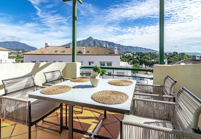 Lägenhet i Nueva andalucia - Charming 2 bedroom  apartment in Señorío de Aloha close to Centro Plaza, Nueva Andalucia  Lägenhet i Nueva andalucia - Charming 2 bedroom  apartment in Señorío de Aloha close to Centro Plaza, Nueva Andalucia